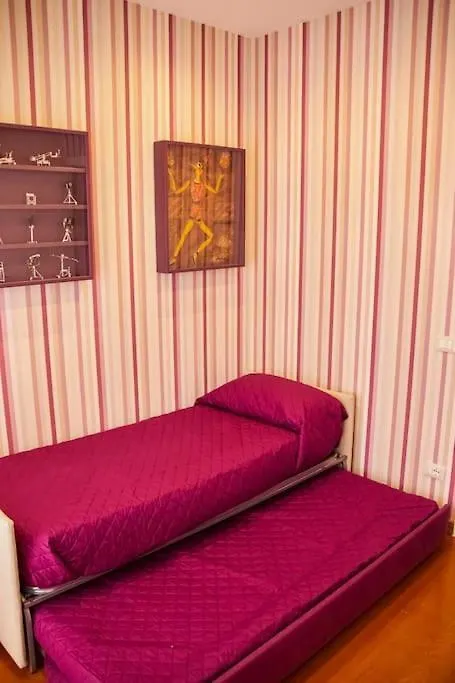 Roma, Gemelli Casa Eleganza, Resort Modernista 0*, Rome